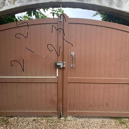 Maison Marylene Possibilite De Louer 2 Chambres Et Un Lit 1Place Supplement Du Reglement De La Location En A Regler Sur Place ,Petit Dejeuner Egalement Vous Gagnez 16 Pour-Cent ジヴリ エクステリア 写真